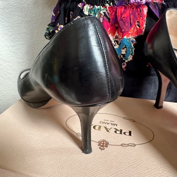 Prada heels 👠 - Picture 4 of 9